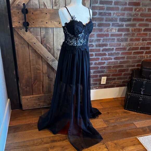Black Lace Bustier Maxi Whimsigoth Prom Dress Sheer Overlay – Size Large NWT - Picture 3 of 9